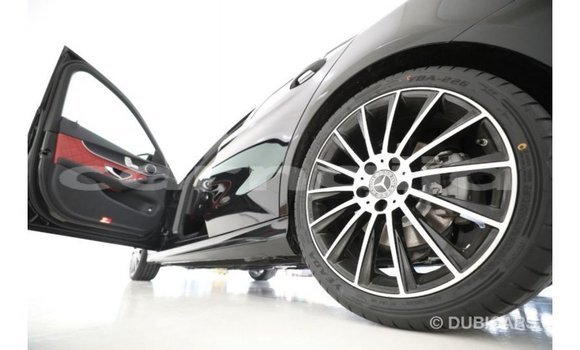 Buy Import Mercedes‒Benz 1117 Black Truck in Import - Dubai in Abia State Buy Import Mercedes‒Benz 1117 Black Truck in Import - Dubai in Abia State