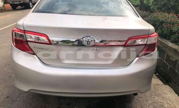 Acheter Occasion Voiture Toyota Camry Gris à Agbor, État du Delta Acheter Occasion Voiture Toyota Camry Gris à Agbor, État du Delta