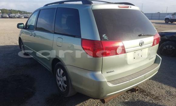 Buy New Toyota Sienna Silver Car in Badagry in Lagos State Buy New Toyota Sienna Silver Car in Badagry in Lagos State