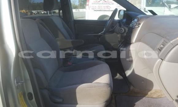 Buy New Toyota Sienna Silver Car in Badagry in Lagos State Buy New Toyota Sienna Silver Car in Badagry in Lagos State