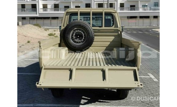 Acheter Import Voiture Toyota Land Cruiser Beige à Import - Dubai, État d'Abia Acheter Import Voiture Toyota Land Cruiser Beige à Import - Dubai, État d'Abia