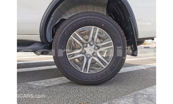 Buy Import Toyota Fortuner White Car in Import - Dubai in Abia State Buy Import Toyota Fortuner White Car in Import - Dubai in Abia State