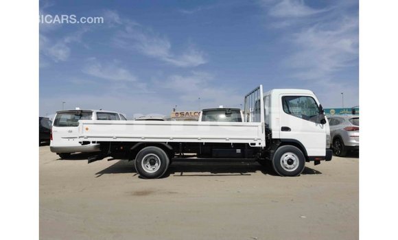 Acheter Import Utilitaire Mitsubishi L400 Blanc à Import - Dubai, État d'Abia Acheter Import Utilitaire Mitsubishi L400 Blanc à Import - Dubai, État d'Abia