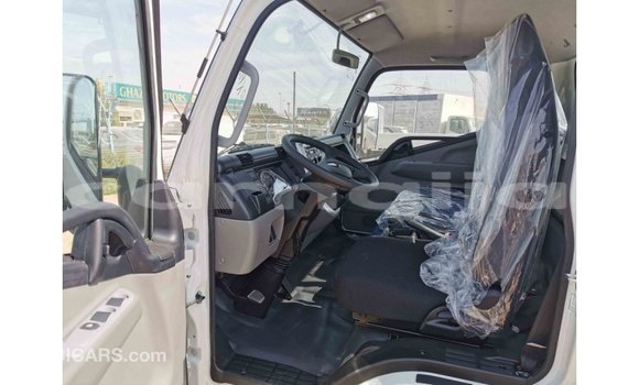 Acheter Import Utilitaire Mitsubishi L400 Blanc à Import - Dubai, État d'Abia Acheter Import Utilitaire Mitsubishi L400 Blanc à Import - Dubai, État d'Abia