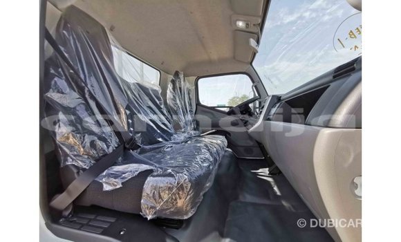 Acheter Import Utilitaire Mitsubishi L400 Blanc à Import - Dubai, État d'Abia Acheter Import Utilitaire Mitsubishi L400 Blanc à Import - Dubai, État d'Abia