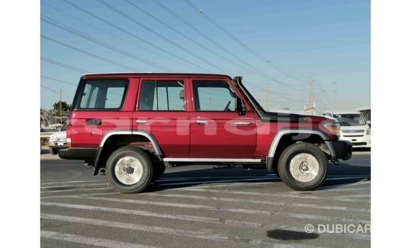 Acheter Import Voiture Toyota Land Cruiser Rouge à Import - Dubai, État d'Abia Acheter Import Voiture Toyota Land Cruiser Rouge à Import - Dubai, État d'Abia