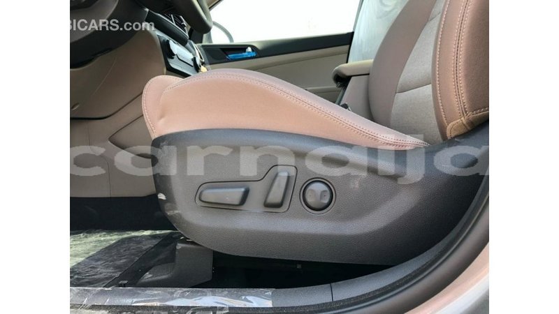 Big with watermark hyundai tucson abia state import dubai 12384