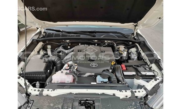 Buy Import Toyota Hilux White Car in Import - Dubai in Abia State Buy Import Toyota Hilux White Car in Import - Dubai in Abia State