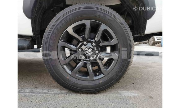 Buy Import Toyota Hilux White Car in Import - Dubai in Abia State Buy Import Toyota Hilux White Car in Import - Dubai in Abia State