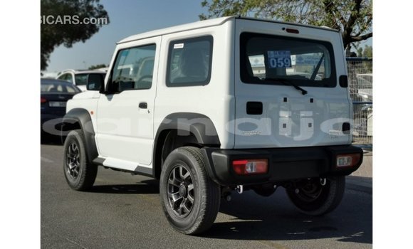 Acheter Import Voiture Suzuki Jimny Blanc à Import - Dubai, État d'Abia Acheter Import Voiture Suzuki Jimny Blanc à Import - Dubai, État d'Abia