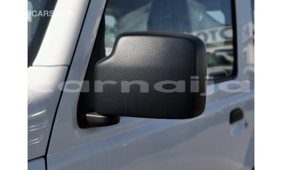 Acheter Import Voiture Suzuki Jimny Blanc à Import - Dubai, État d'Abia Acheter Import Voiture Suzuki Jimny Blanc à Import - Dubai, État d'Abia