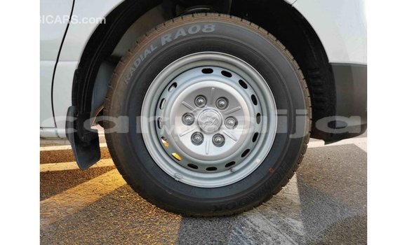 Buy Import Hyundai Accent White Car in Import - Dubai in Abia State Buy Import Hyundai Accent White Car in Import - Dubai in Abia State