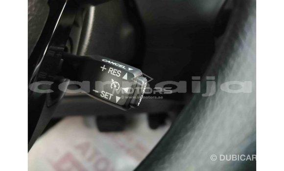 Buy Import Toyota Hilux White Car in Import - Dubai in Abia State Buy Import Toyota Hilux White Car in Import - Dubai in Abia State