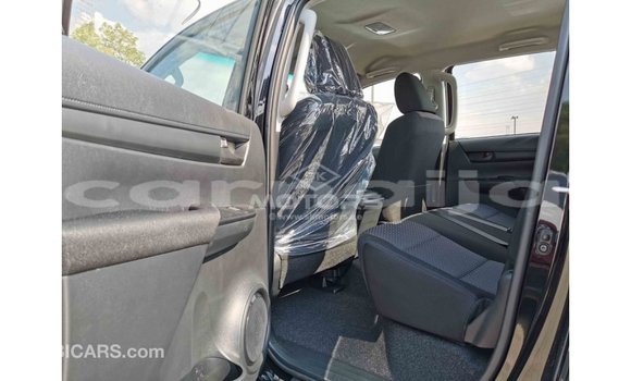 Buy Import Toyota Hilux Black Car in Import - Dubai in Abia State Buy Import Toyota Hilux Black Car in Import - Dubai in Abia State
