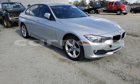 Acheter Neuf Voiture BMW 315 Blanc à Aba, État d'Abia Acheter Neuf Voiture BMW 315 Blanc à Aba, État d'Abia