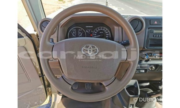 Buy Import Toyota Land Cruiser Beige Car in Import - Dubai in Abia State Buy Import Toyota Land Cruiser Beige Car in Import - Dubai in Abia State