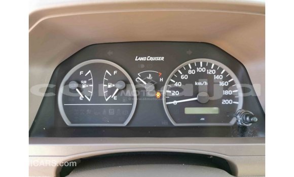 Buy Import Toyota Land Cruiser Beige Car in Import - Dubai in Abia State Buy Import Toyota Land Cruiser Beige Car in Import - Dubai in Abia State