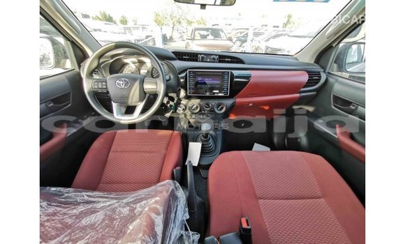 Buy Import Toyota Hilux White Car in Import - Dubai in Abia State Buy Import Toyota Hilux White Car in Import - Dubai in Abia State
