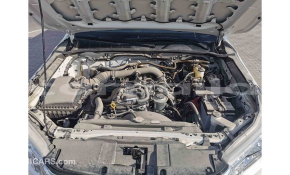 Buy Import Toyota Hilux White Car in Import - Dubai in Abia State Buy Import Toyota Hilux White Car in Import - Dubai in Abia State