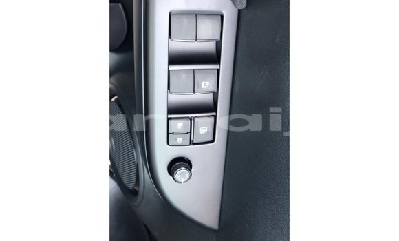 Acheter Import Voiture Toyota Hilux Blanc à Import - Dubai, État d'Abia Acheter Import Voiture Toyota Hilux Blanc à Import - Dubai, État d'Abia