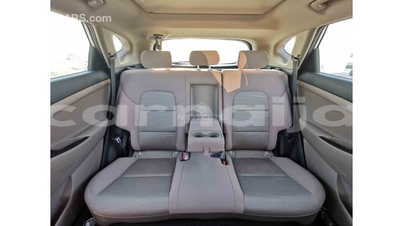 Big with watermark hyundai tucson abia state import dubai 12498