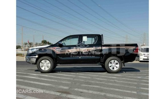 Acheter Import Voiture Toyota Hilux Noir à Import - Dubai, État d'Abia Acheter Import Voiture Toyota Hilux Noir à Import - Dubai, État d'Abia