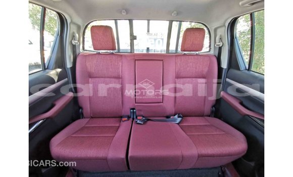 Acheter Import Voiture Toyota Hilux Noir à Import - Dubai, État d'Abia Acheter Import Voiture Toyota Hilux Noir à Import - Dubai, État d'Abia