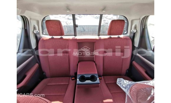 Buy Import Toyota Hilux White Car in Import - Dubai in Abia State Buy Import Toyota Hilux White Car in Import - Dubai in Abia State