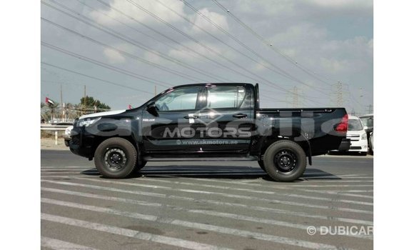 Acheter Import Voiture Toyota Hilux Noir à Import - Dubai, État d'Abia Acheter Import Voiture Toyota Hilux Noir à Import - Dubai, État d'Abia