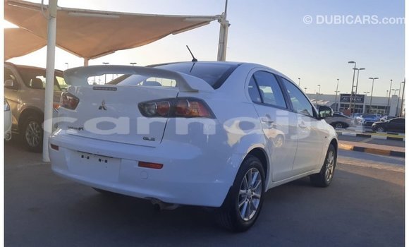 Buy Import Mitsubishi Lancer White Car in Import - Dubai in Abia State Buy Import Mitsubishi Lancer White Car in Import - Dubai in Abia State