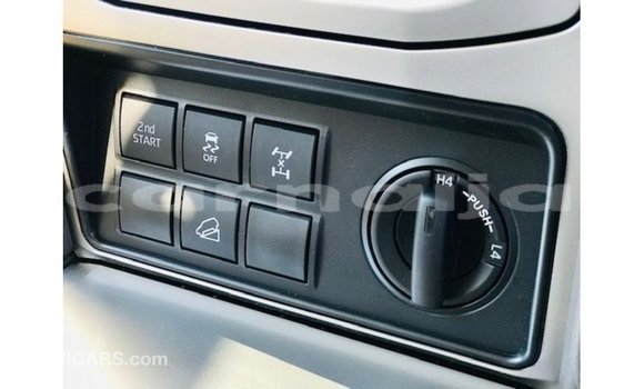 Buy Import Toyota Prado White Car in Import - Dubai in Abia State Buy Import Toyota Prado White Car in Import - Dubai in Abia State