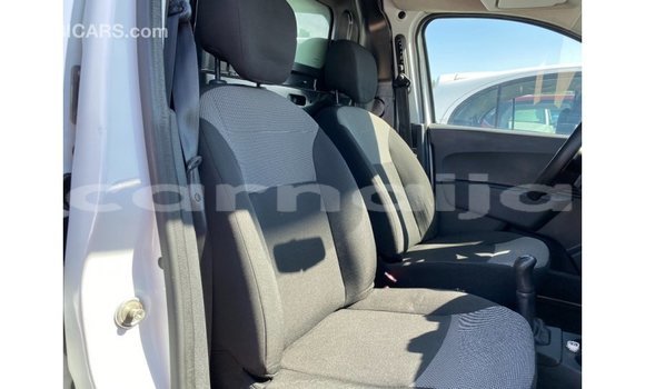 Buy Import Renault 18 White Car in Import - Dubai in Abia State Buy Import Renault 18 White Car in Import - Dubai in Abia State