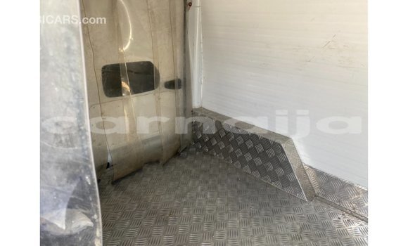 Buy Import Renault 18 White Car in Import - Dubai in Abia State Buy Import Renault 18 White Car in Import - Dubai in Abia State