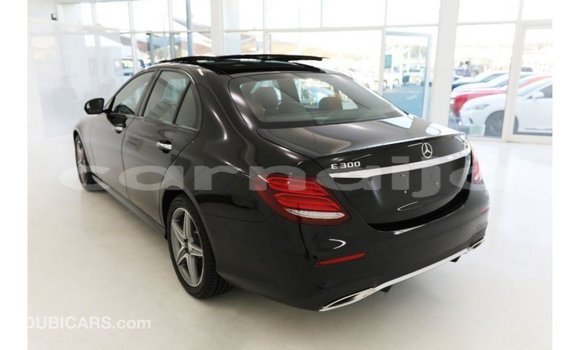 Buy Import Mercedes‒Benz 1117 Black Truck in Import - Dubai in Abia State Buy Import Mercedes‒Benz 1117 Black Truck in Import - Dubai in Abia State