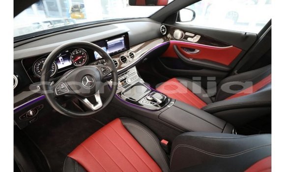 Buy Import Mercedes‒Benz 1117 Black Truck in Import - Dubai in Abia State Buy Import Mercedes‒Benz 1117 Black Truck in Import - Dubai in Abia State