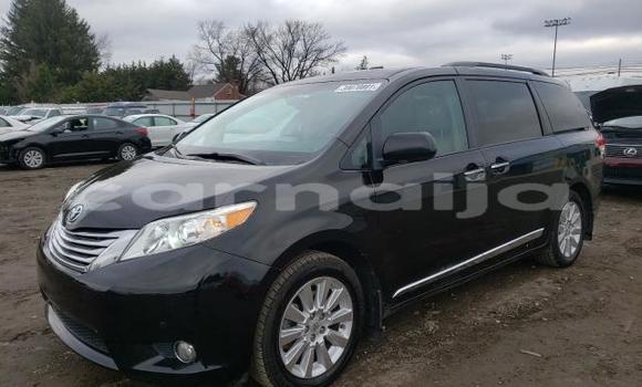 Buy New Toyota Sienna Black Car in Gumel in Jigawa