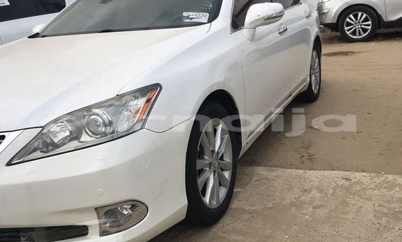 Acheter Occasion Voiture Lexus ES Blanc à Port Harcourt, Rivers State Acheter Occasion Voiture Lexus ES Blanc à Port Harcourt, Rivers State