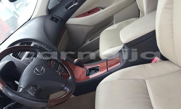 Acheter Occasion Voiture Lexus ES Blanc à Port Harcourt, Rivers State Acheter Occasion Voiture Lexus ES Blanc à Port Harcourt, Rivers State