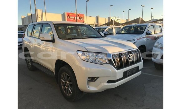 Acheter Import Voiture Toyota Prado Blanc à Import - Dubai, État d'Abia Acheter Import Voiture Toyota Prado Blanc à Import - Dubai, État d'Abia