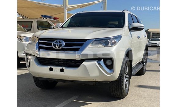 Buy Import Toyota Fortuner White Car in Import - Dubai in Abia State Buy Import Toyota Fortuner White Car in Import - Dubai in Abia State
