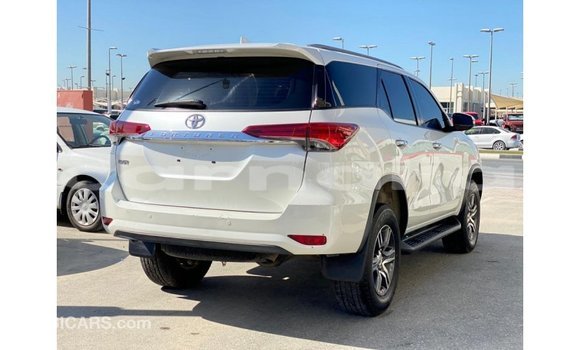 Buy Import Toyota Fortuner White Car in Import - Dubai in Abia State Buy Import Toyota Fortuner White Car in Import - Dubai in Abia State