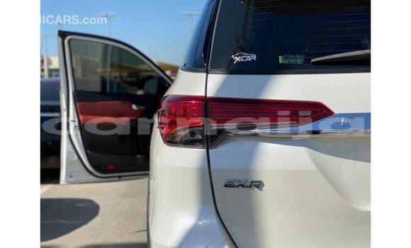 Buy Import Toyota Fortuner White Car in Import - Dubai in Abia State Buy Import Toyota Fortuner White Car in Import - Dubai in Abia State