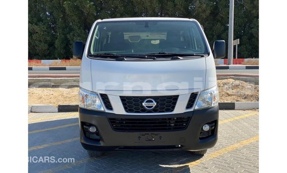 Acheter Import Voiture Nissan Urvan Blanc à Import - Dubai, État d'Abia Acheter Import Voiture Nissan Urvan Blanc à Import - Dubai, État d'Abia