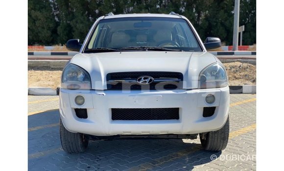 Buy Import Hyundai Tucson White Car in Import - Dubai in Abia State Buy Import Hyundai Tucson White Car in Import - Dubai in Abia State
