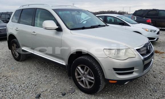 Buy New Volkswagen Touareg Silver Car in Badagry in Lagos State