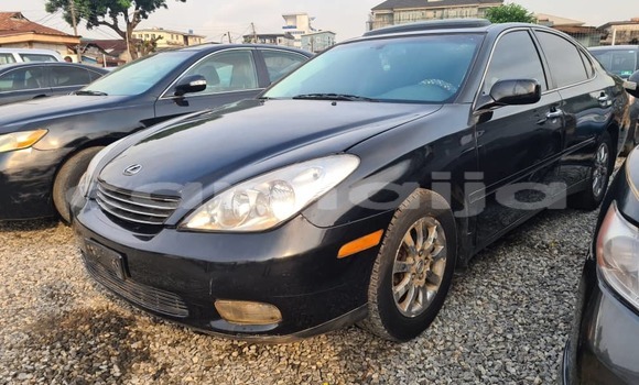 Acheter Occasion Voiture Lexus ES 300 Bleu à Lagos, État de Lagos Acheter Occasion Voiture Lexus ES 300 Bleu à Lagos, État de Lagos