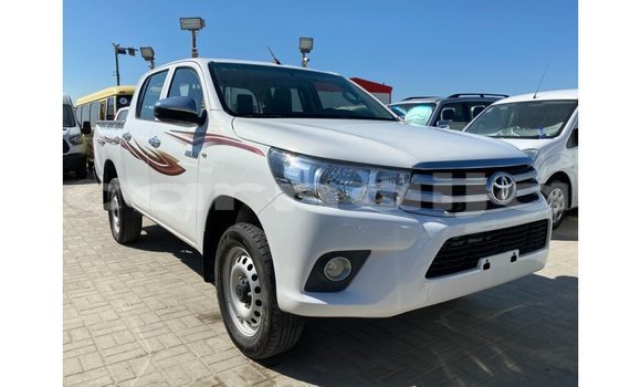 Buy Import Toyota Hilux White Car in Import - Dubai in Abia State