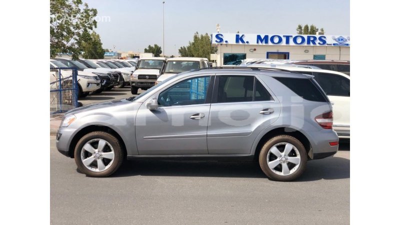 Big with watermark mercedes benz 1117 abia state import dubai 12641