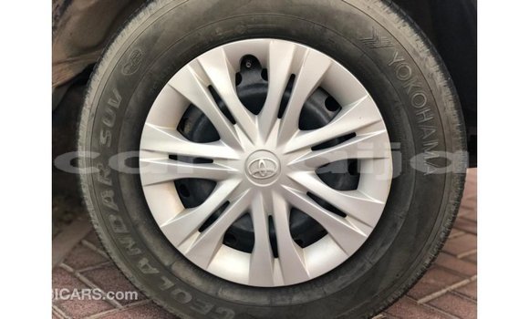 Buy Import Toyota Hilux White Car in Import - Dubai in Abia State Buy Import Toyota Hilux White Car in Import - Dubai in Abia State