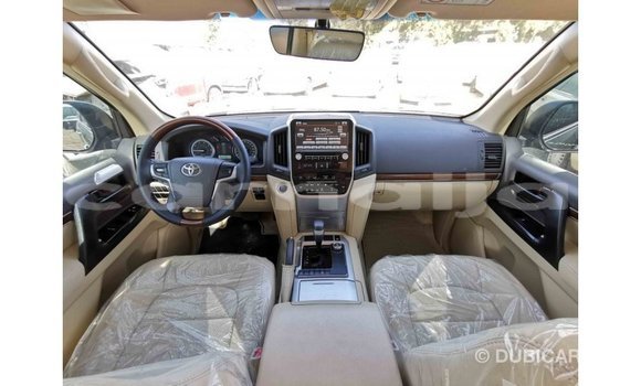 Acheter Import Voiture Toyota Land Cruiser Noir à Import - Dubai, État d'Abia Acheter Import Voiture Toyota Land Cruiser Noir à Import - Dubai, État d'Abia